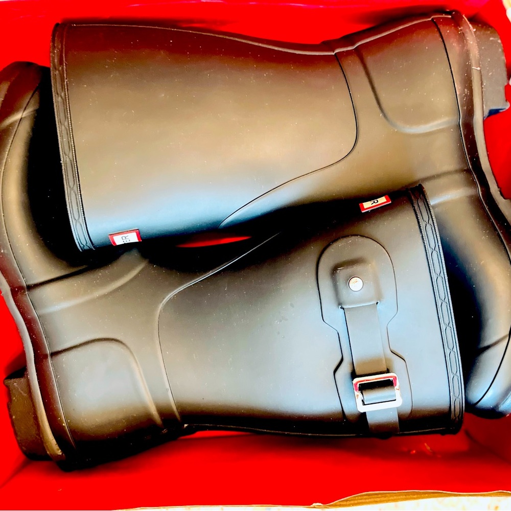 HUNTER ORIGINAL WOMENS RAIN BOOT BLACK SIZE 10m BRAND NEW IN BOX